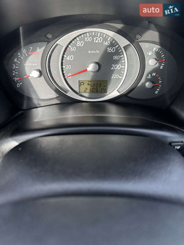 Позашляховик / Кросовер Hyundai Tucson 2012 в Білогородці