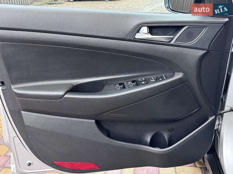 Внедорожник / Кроссовер Hyundai Tucson 2016 в Виннице фото 14 Внедорожник / Кроссовер Hyundai Tucson 2016 в Виннице