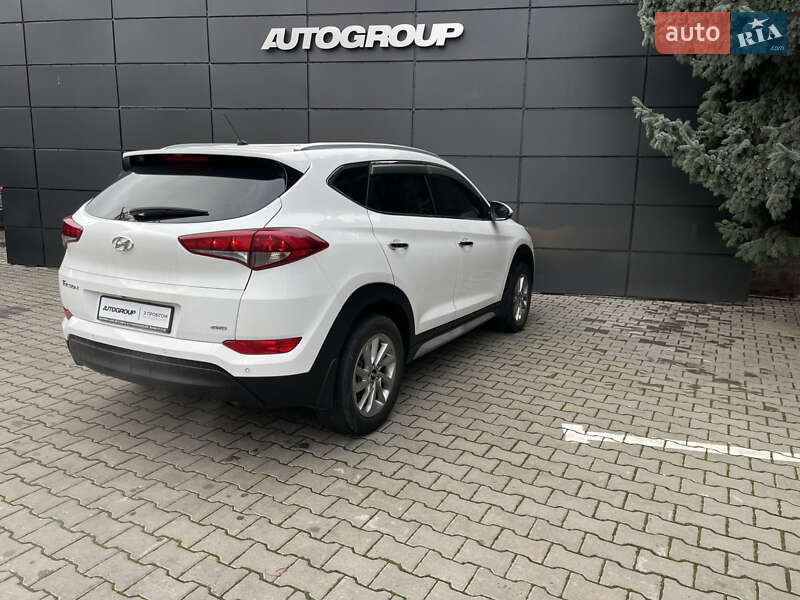 Позашляховик / Кросовер Hyundai Tucson 2017 в Одесі