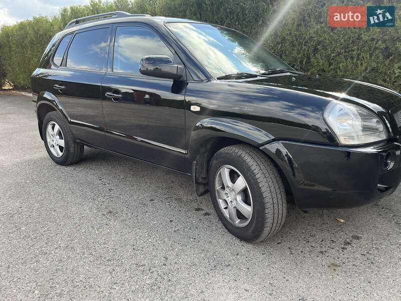 Внедорожник / Кроссовер Hyundai Tucson 2007 в Змиеве