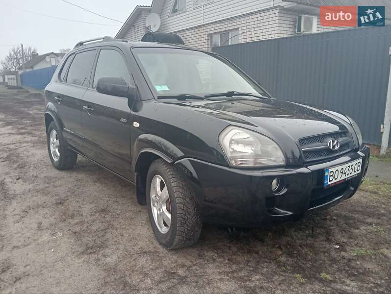 Внедорожник / Кроссовер Hyundai Tucson 2007 в Сновске фото 9 Внедорожник / Кроссовер Hyundai Tucson 2007 в Сновске