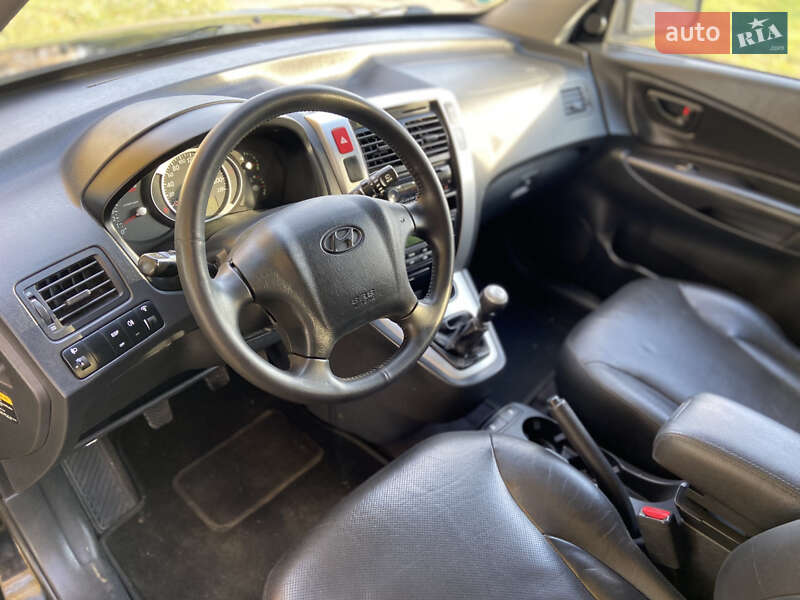Внедорожник / Кроссовер Hyundai Tucson 2008 в Ровно фото 13 Внедорожник / Кроссовер Hyundai Tucson 2008 в Ровно