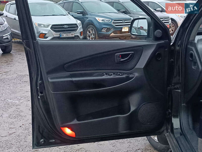 Внедорожник / Кроссовер Hyundai Tucson 2008 в Львове