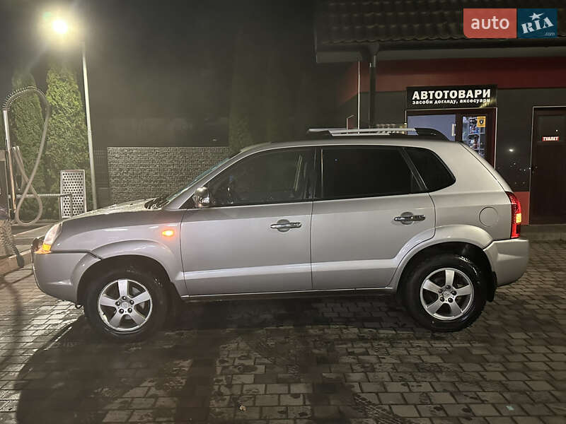 Внедорожник / Кроссовер Hyundai Tucson 2004 в Самборе