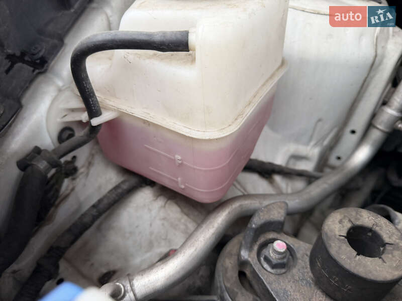 Позашляховик / Кросовер Hyundai Tucson 2014 в Одесі фото 28 Позашляховик / Кросовер Hyundai Tucson 2014 в Одесі