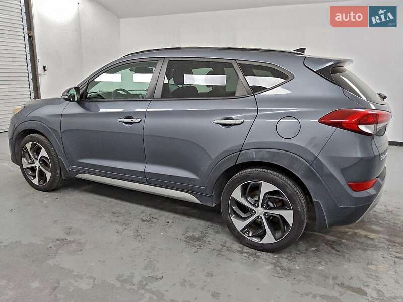 Внедорожник / Кроссовер Hyundai Tucson 2017 в Полтаве фото 3 Внедорожник / Кроссовер Hyundai Tucson 2017 в Полтаве