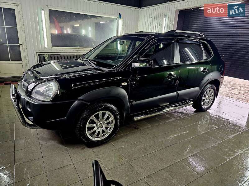 Внедорожник / Кроссовер Hyundai Tucson 2007 в Днепре
