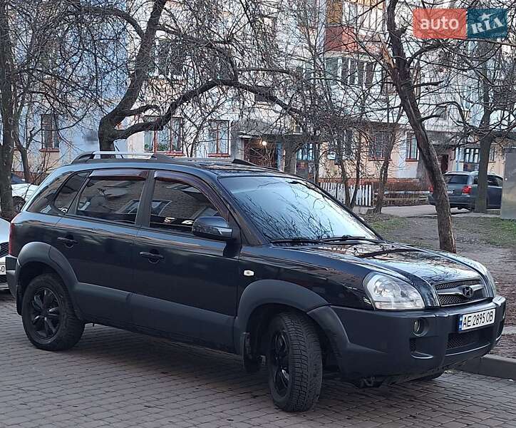 Внедорожник / Кроссовер Hyundai Tucson 2009 в Житомире фото 6 Внедорожник / Кроссовер Hyundai Tucson 2009 в Житомире