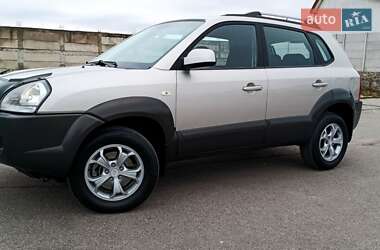 Позашляховик / Кросовер Hyundai Tucson 2009 в Вінниці