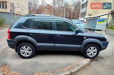 Внедорожник / Кроссовер Hyundai Tucson 2012 в Киеве