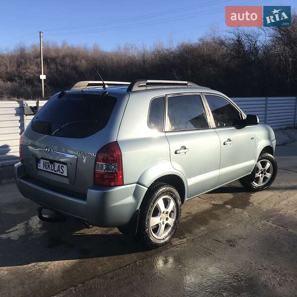 Внедорожник / Кроссовер Hyundai Tucson 2005 в Бориславе