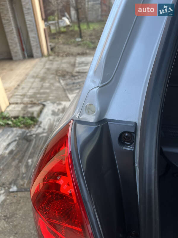 Внедорожник / Кроссовер Hyundai Tucson 2008 в Днепре фото 45 Внедорожник / Кроссовер Hyundai Tucson 2008 в Днепре