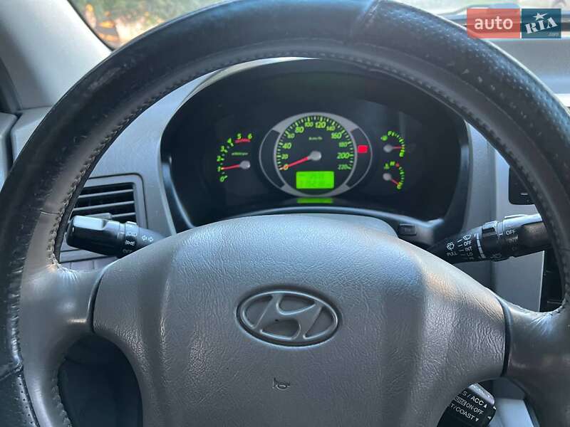 Позашляховик / Кросовер Hyundai Tucson 2005 в Калинівці