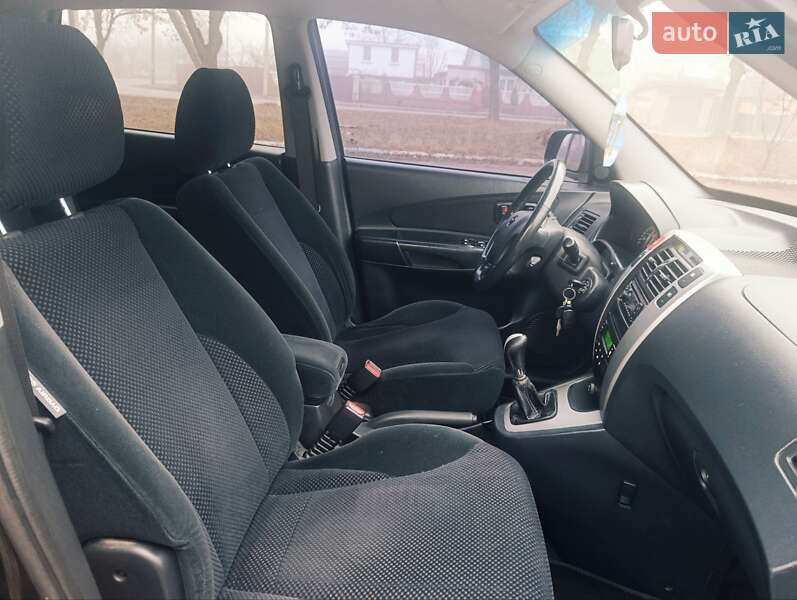 Внедорожник / Кроссовер Hyundai Tucson 2005 в Чернигове