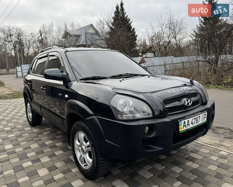 Позашляховик / Кросовер Hyundai Tucson 2008 в Києві фото 3 Позашляховик / Кросовер Hyundai Tucson 2008 в Києві