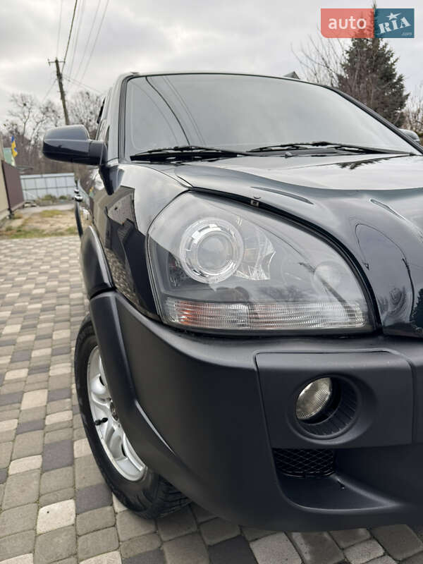 Позашляховик / Кросовер Hyundai Tucson 2008 в Києві фото 15 Позашляховик / Кросовер Hyundai Tucson 2008 в Києві