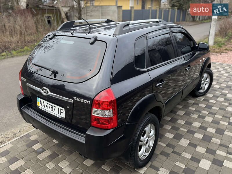 Позашляховик / Кросовер Hyundai Tucson 2008 в Києві фото 22 Позашляховик / Кросовер Hyundai Tucson 2008 в Києві