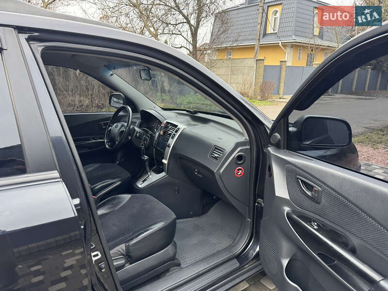 Позашляховик / Кросовер Hyundai Tucson 2008 в Києві фото 38 Позашляховик / Кросовер Hyundai Tucson 2008 в Києві