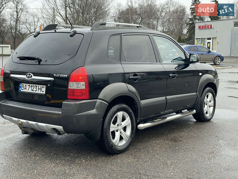 Позашляховик / Кросовер Hyundai Tucson 2006 в Лубнах