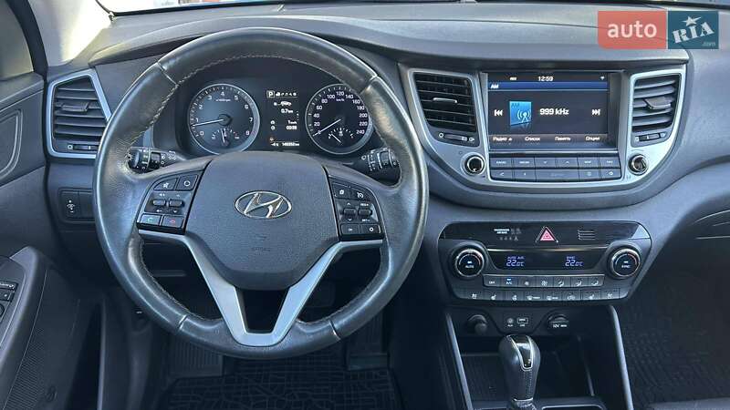 Позашляховик / Кросовер Hyundai Tucson 2017 в Києві