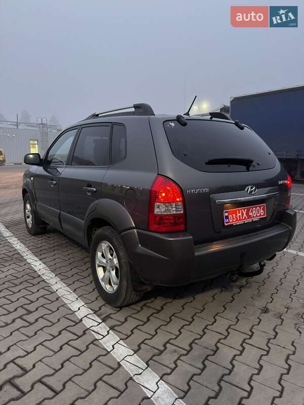 Позашляховик / Кросовер Hyundai Tucson 2009 в Чернігові фото 5 Позашляховик / Кросовер Hyundai Tucson 2009 в Чернігові