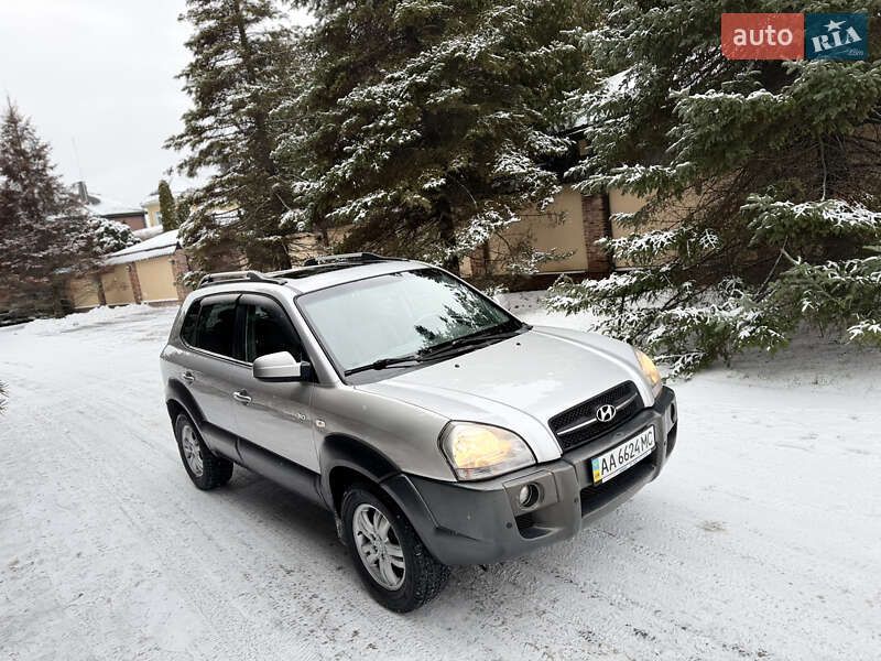 Позашляховик / Кросовер Hyundai Tucson 2006 в Києві