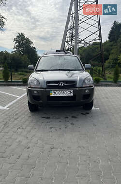 Позашляховик / Кросовер Hyundai Tucson 2011 в Старому Самборі