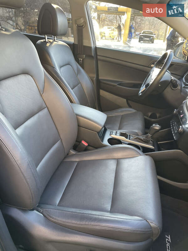 Позашляховик / Кросовер Hyundai Tucson 2016 в Ізмаїлі фото 34 Позашляховик / Кросовер Hyundai Tucson 2016 в Ізмаїлі
