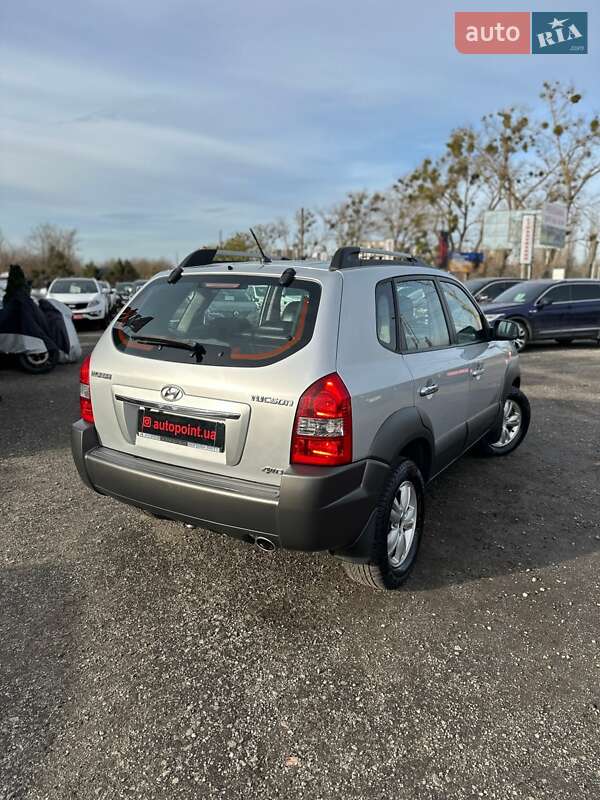 Внедорожник / Кроссовер Hyundai Tucson 2012 в Белогородке