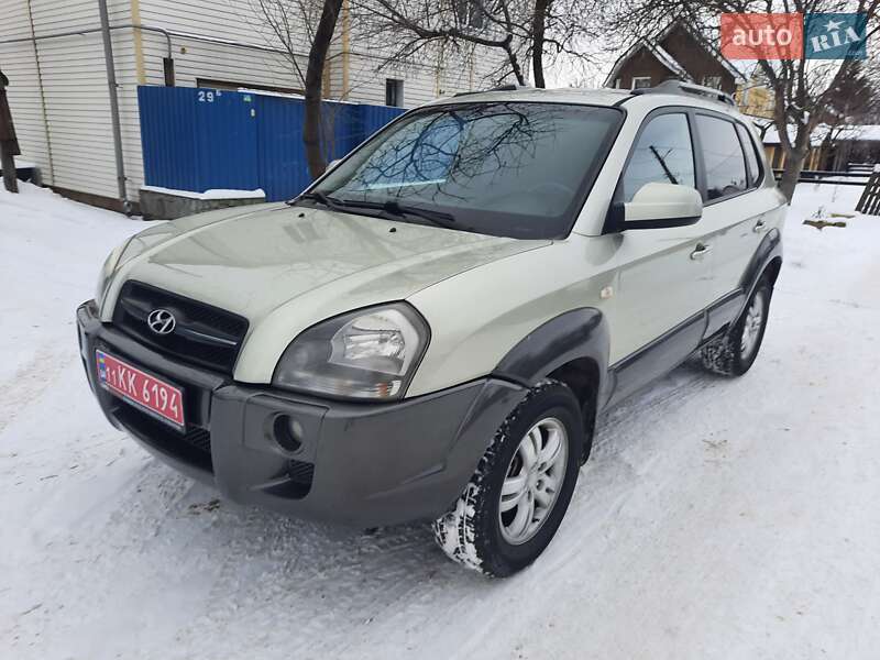 Позашляховик / Кросовер Hyundai Tucson 2006 в Полтаві