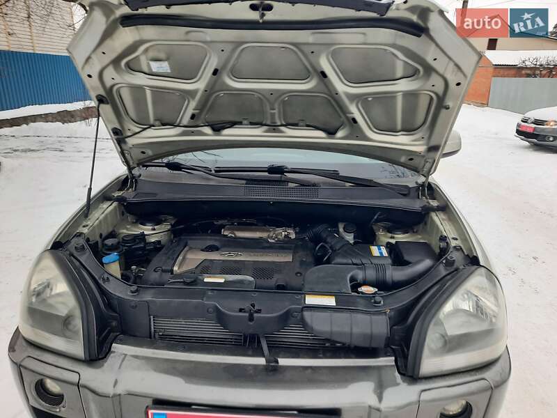 Позашляховик / Кросовер Hyundai Tucson 2006 в Полтаві