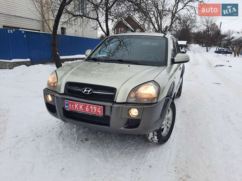 Позашляховик / Кросовер Hyundai Tucson 2006 в Полтаві