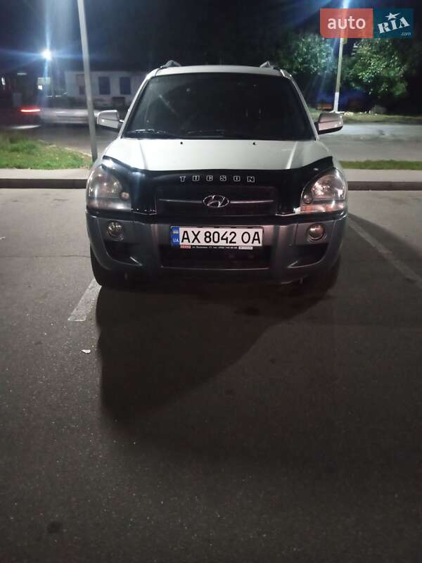 Позашляховик / Кросовер Hyundai Tucson 2008 в Краснограді