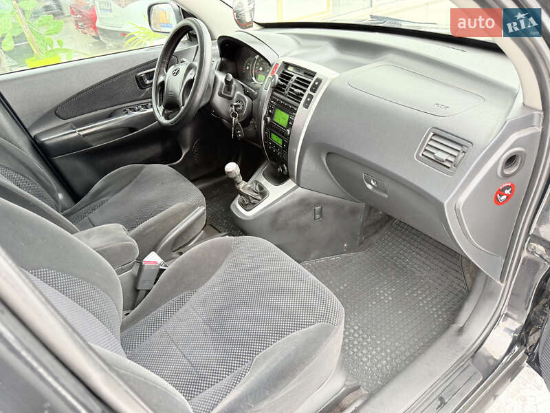Внедорожник / Кроссовер Hyundai Tucson 2009 в Харькове