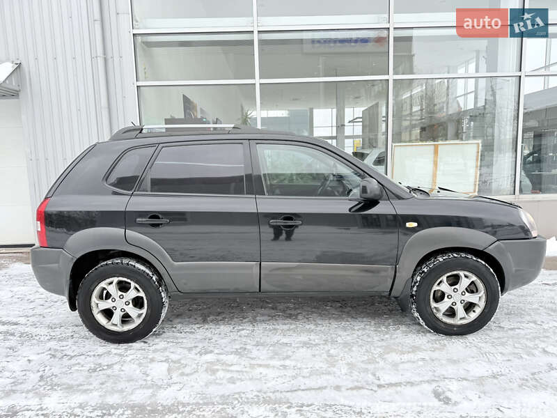 Внедорожник / Кроссовер Hyundai Tucson 2009 в Харькове
