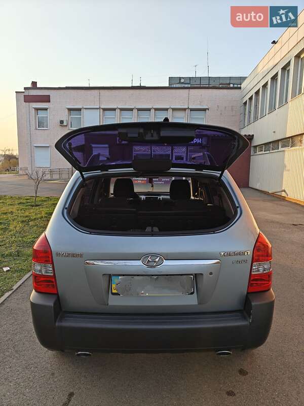 Внедорожник / Кроссовер Hyundai Tucson 2006 в Кривом Роге