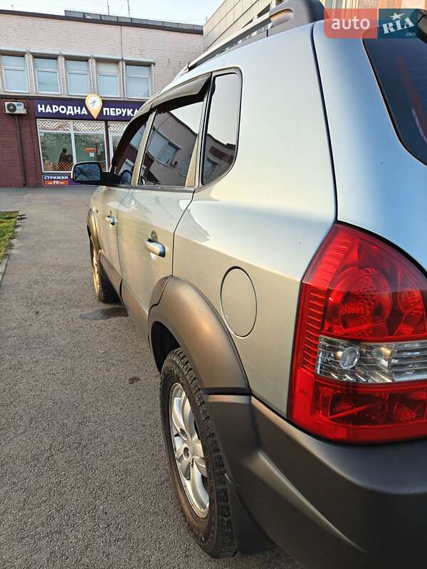 Внедорожник / Кроссовер Hyundai Tucson 2006 в Кривом Роге