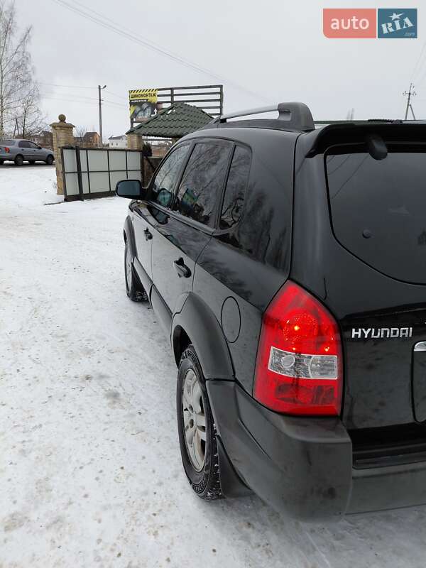 Внедорожник / Кроссовер Hyundai Tucson 2006 в Владимирце