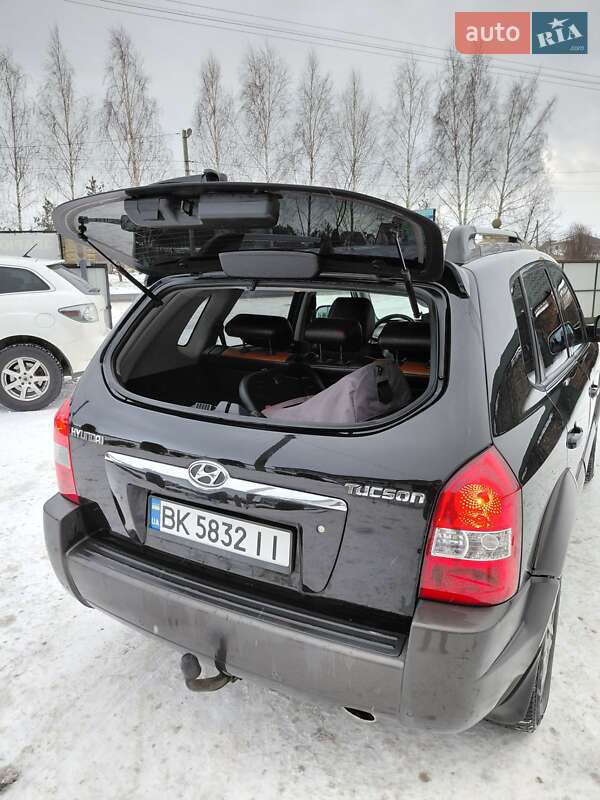 Внедорожник / Кроссовер Hyundai Tucson 2006 в Владимирце