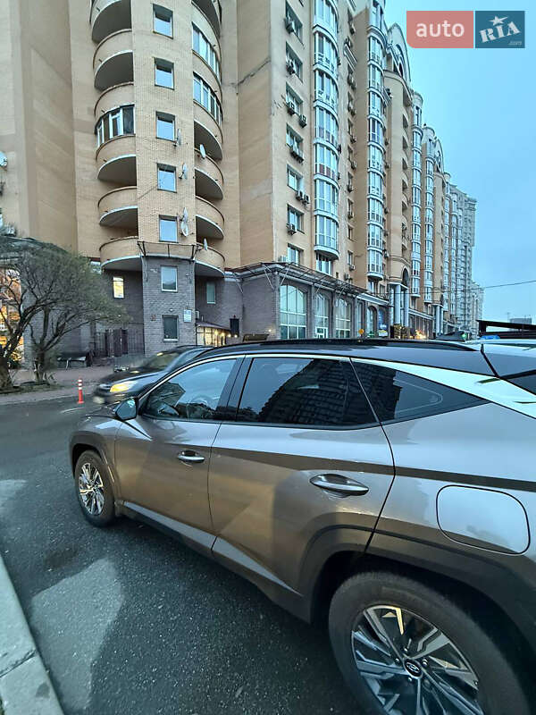 Позашляховик / Кросовер Hyundai Tucson 2021 в Києві