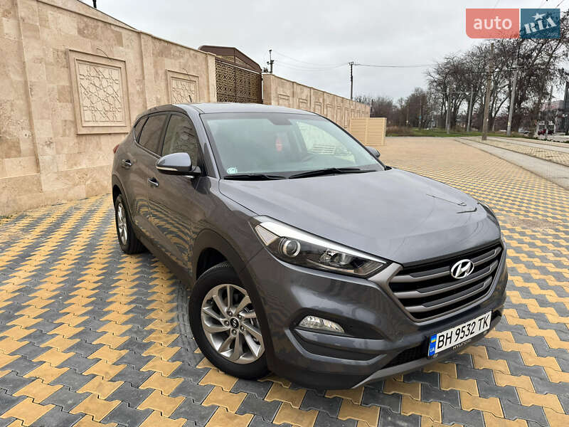 Внедорожник / Кроссовер Hyundai Tucson 2016 в Одессе