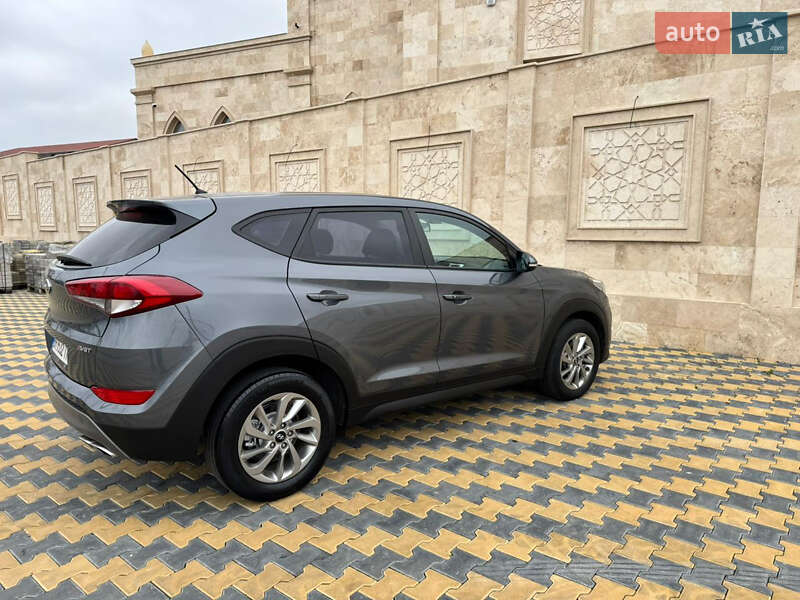 Внедорожник / Кроссовер Hyundai Tucson 2016 в Одессе