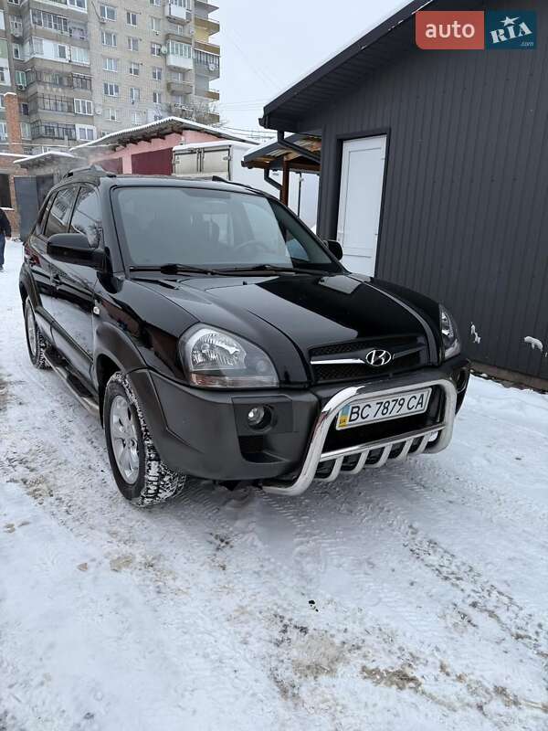 Внедорожник / Кроссовер Hyundai Tucson 2008 в Сокале
