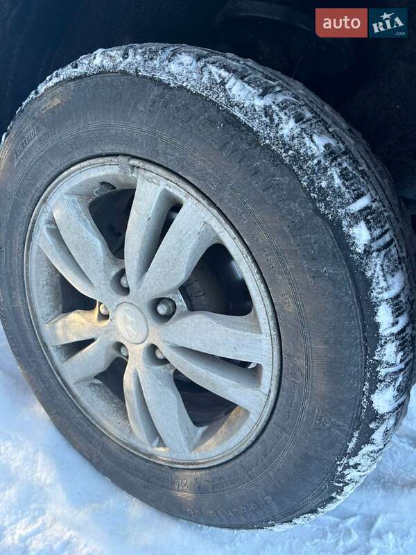 Внедорожник / Кроссовер Hyundai Tucson 2011 в Барвенкове фото 4 Внедорожник / Кроссовер Hyundai Tucson 2011 в Барвенкове