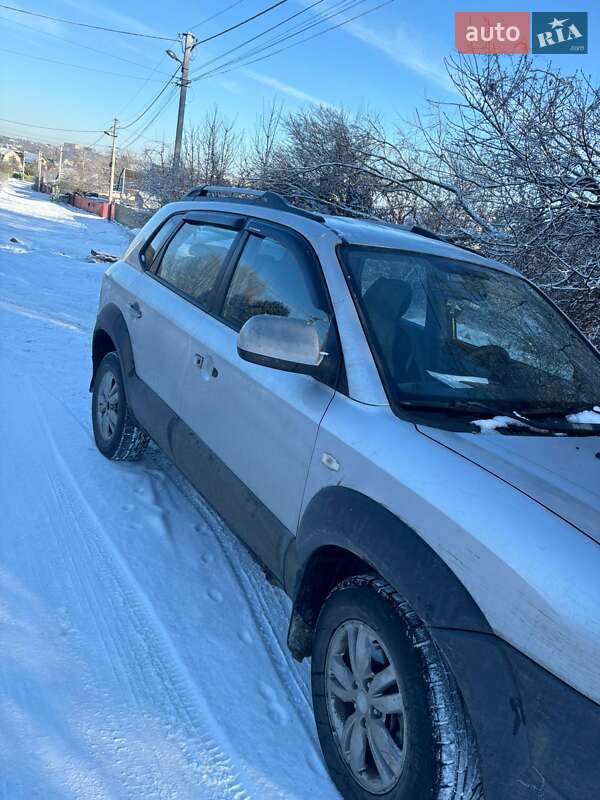 Внедорожник / Кроссовер Hyundai Tucson 2011 в Барвенкове фото 9 Внедорожник / Кроссовер Hyundai Tucson 2011 в Барвенкове