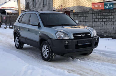 Внедорожник / Кроссовер Hyundai Tucson 2008 в Каменском