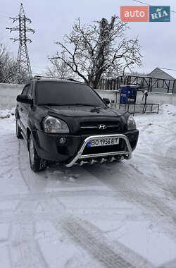 Позашляховик / Кросовер Hyundai Tucson 2006 в Чернівцях