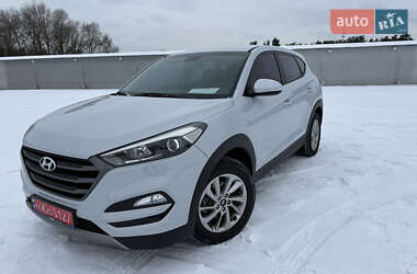 Внедорожник / Кроссовер Hyundai Tucson 2016 в Киеве