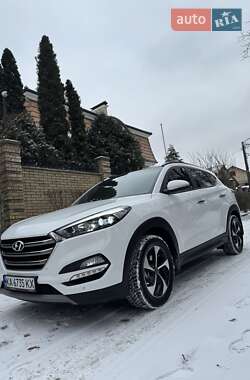 Внедорожник / Кроссовер Hyundai Tucson 2017 в Киеве
