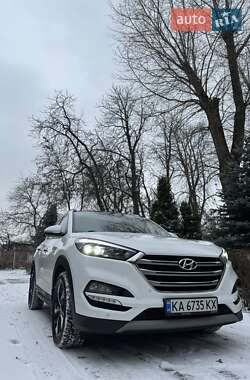 Внедорожник / Кроссовер Hyundai Tucson 2017 в Киеве